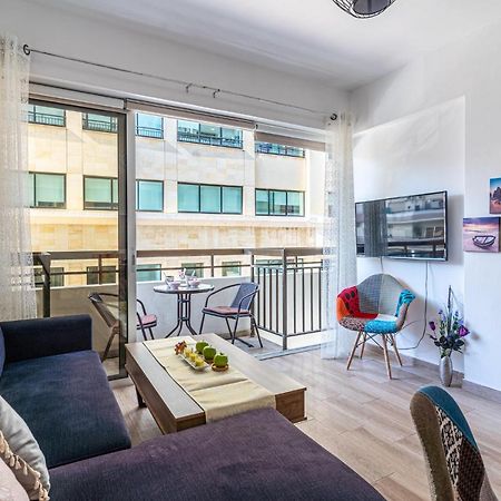 Berries 1-Br Apt In لارنكا المظهر الخارجي الصورة
